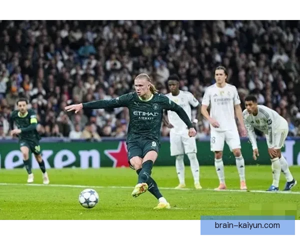 哈兰德展现惊人抢点能力，持续成为球队进攻利器备受关注