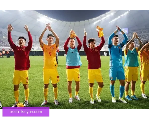 东亚杯参赛球队表现回顾与分析，竞争力增强值得关注