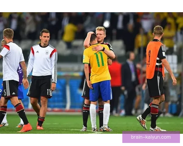 世界杯2014德国7-1的历史战役重温，揭示背后战术与球员表现