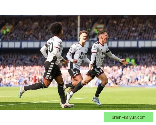 凯泽表现稳健，攻防平衡助力球队持续提升竞争力