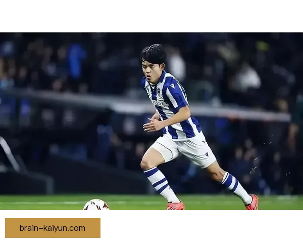 久保建英持续受到关注，展现出提升的竞争力与潜力。