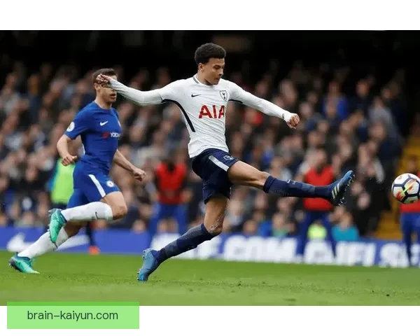 英超热刺队近期状态回暖，表现逐渐稳定引人关注